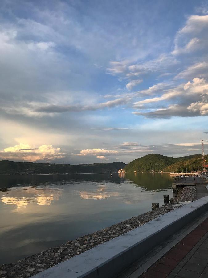 Soba Milojkovic Apartment Golubac Bagian luar foto
